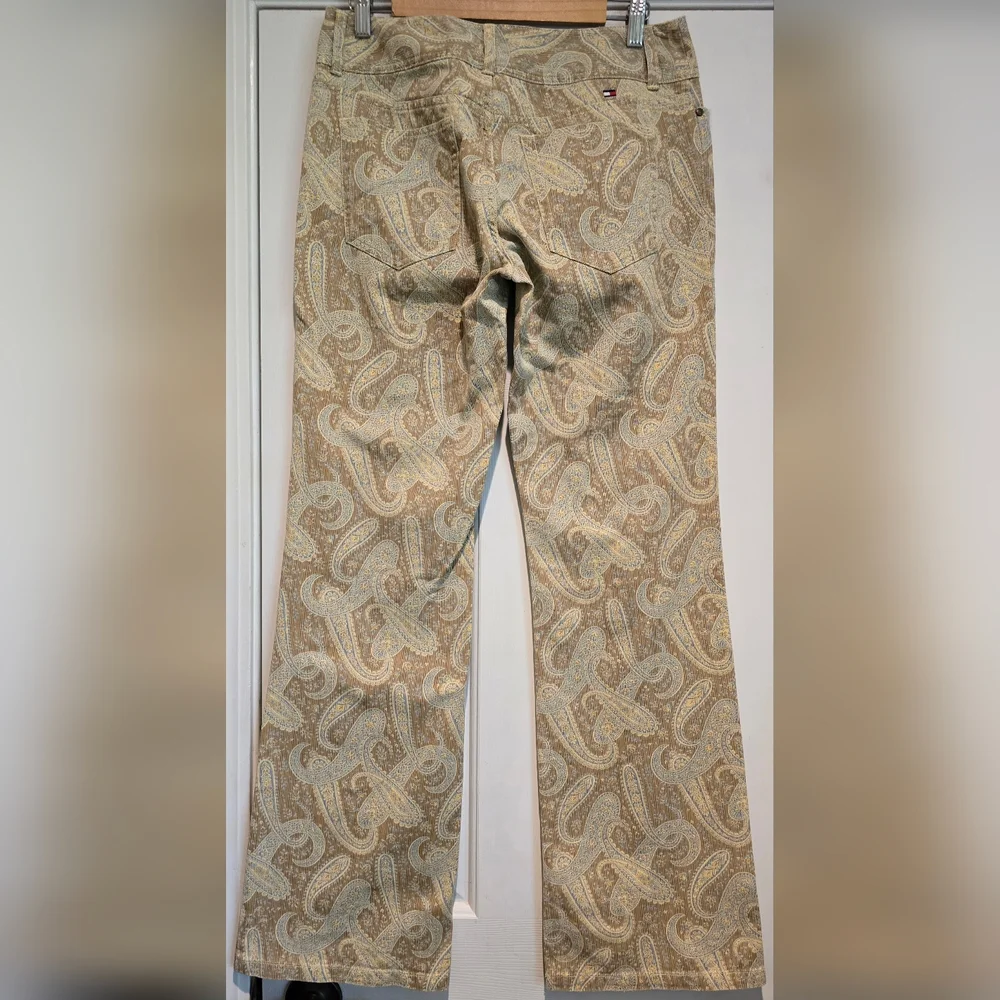 Vintage Women's Tommy Hilfiger Paisley Print Jeans Size 4 Brown, Blue & Tan - Picture 2 of 8